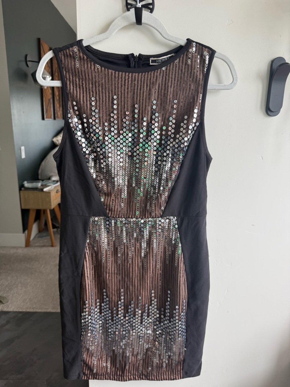 NIKIBIKI Black Sequin Panel Cocktail Dress Sleeveless Bodycon Size Large